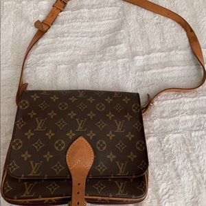 Used Louis Vuitton Cartouchiere